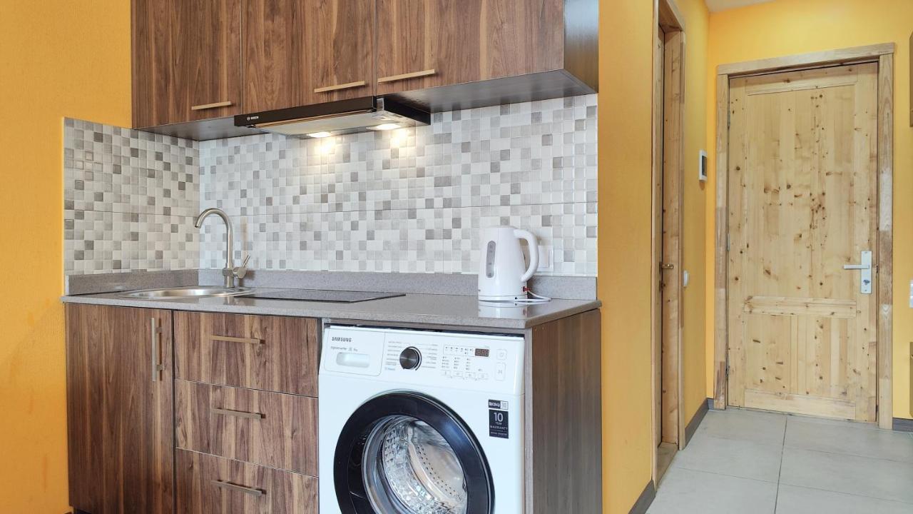 Gvc 215 New Gudauriアパートメント エクステリア 写真